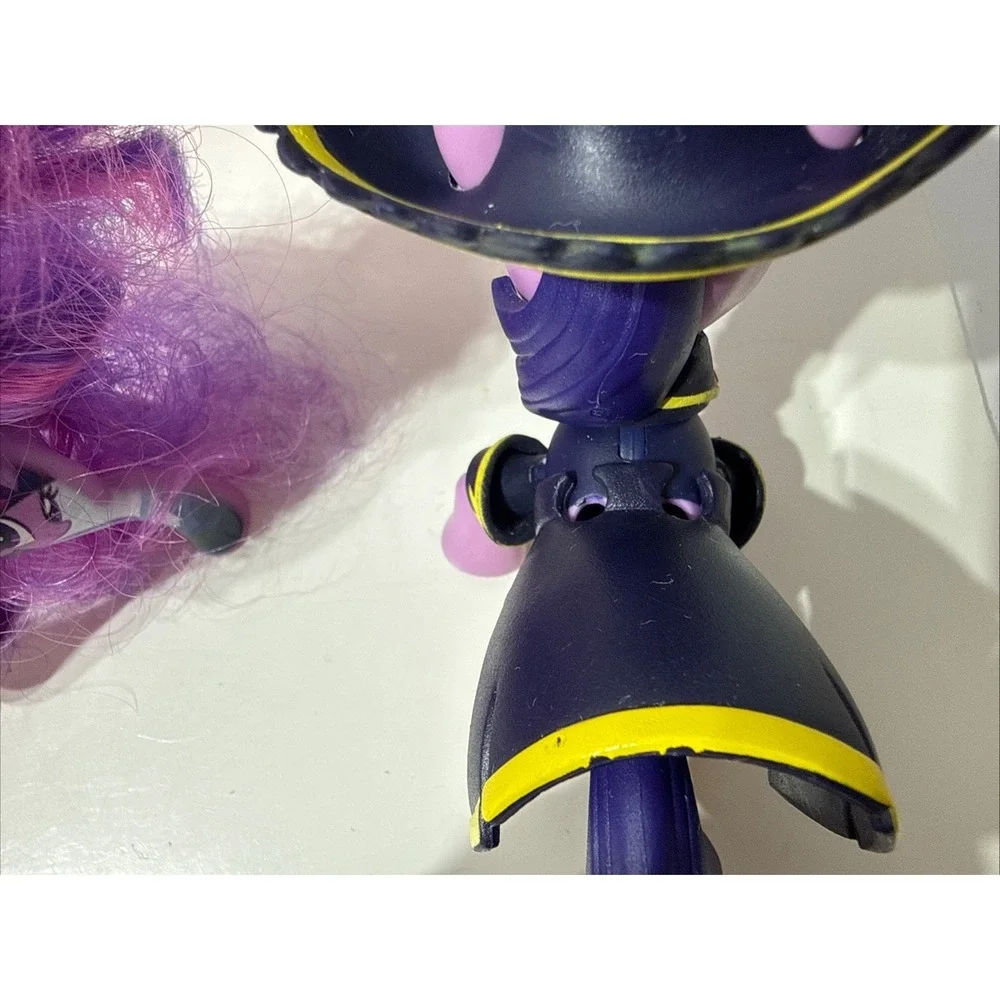 Hasbro preowned incomplete